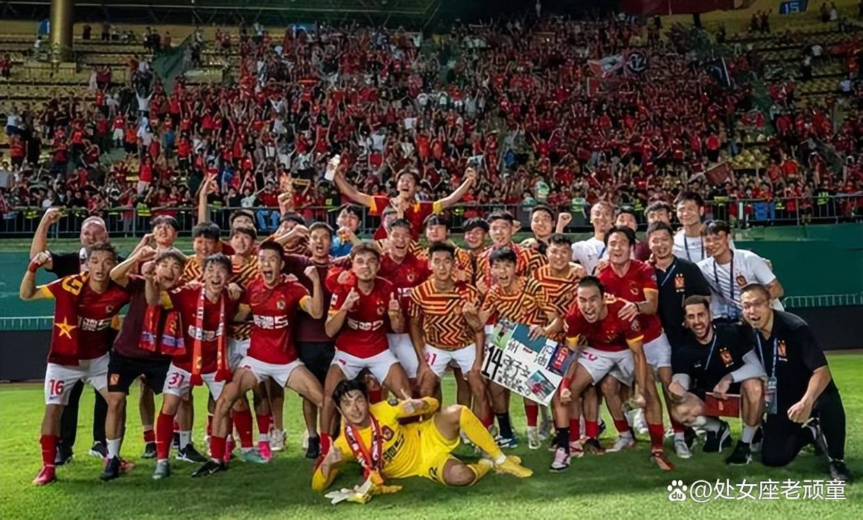 中国广州恒大在冲刺亚冠赛季，攻守兼备的简单介绍
