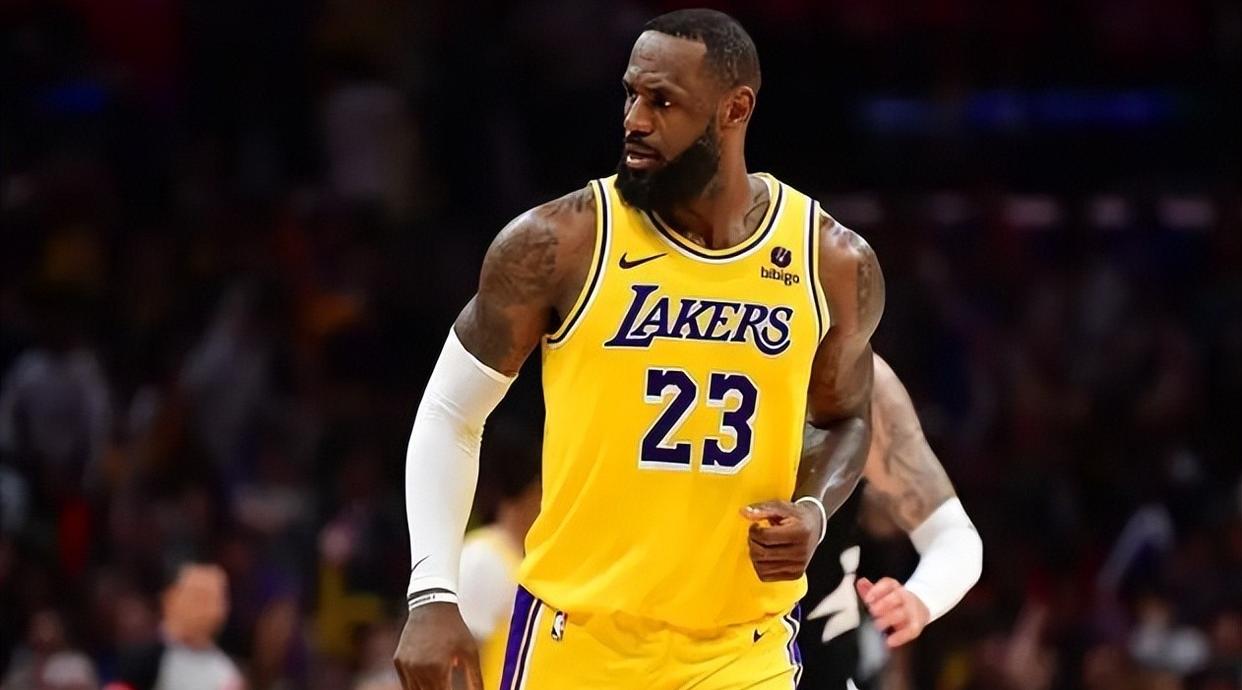 湖人负猛龙,詹姆斯孤军奋战未能带领全队胜出的简单介绍 湖人负猛龙,詹姆斯孤军奋战未能带领全队胜出的简单介绍