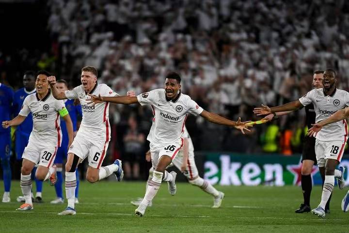 弗赖堡表现不俗,战平对手收获宝贵分的简单介绍 弗赖堡表现不俗,战平对手收获宝贵分的简单介绍