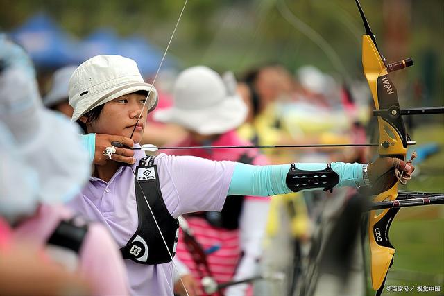 关于德国射击选手实力出众,一箭射中靶心的信息 关于德国射击选手实力出众,一箭射中靶心的信息