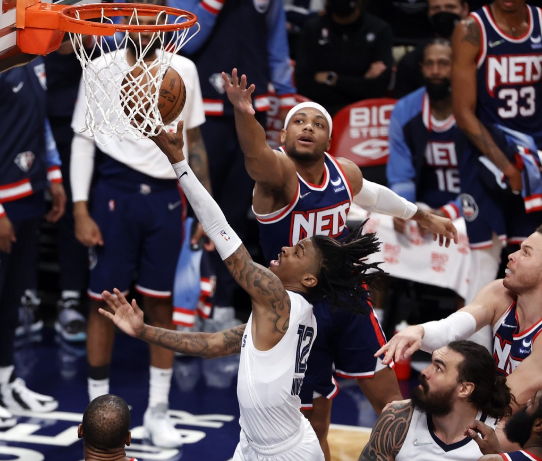 爵士队客场轻取勇士队，豪取两连胜